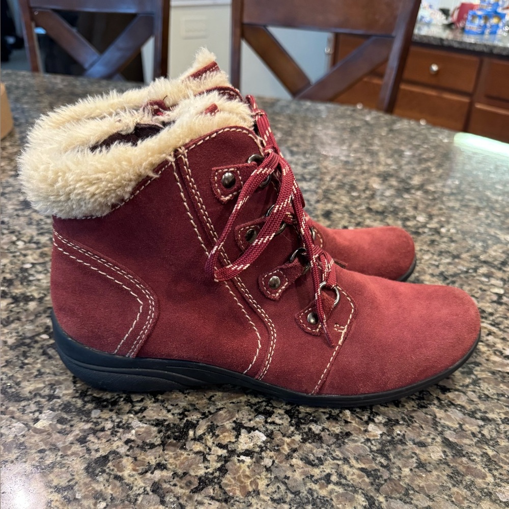 Earth Origins Leather Fur Ankle Boots Suede Burgundy 11 Comfort Walking Gorpcore - Picture 2 of 14